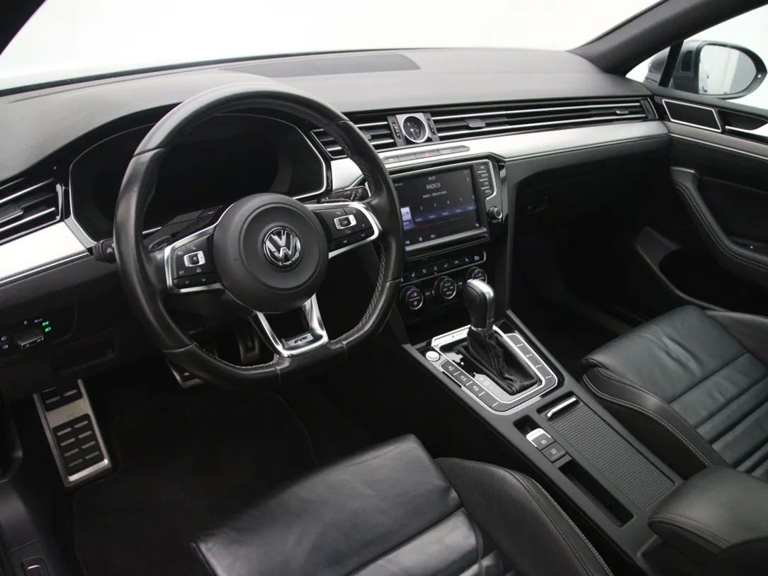 Volkswagen Passat | 15
