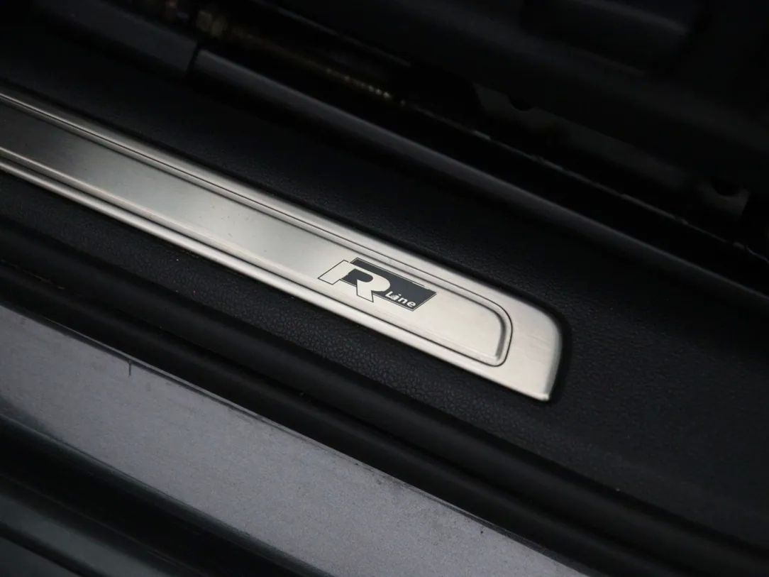 Volkswagen Passat | 36