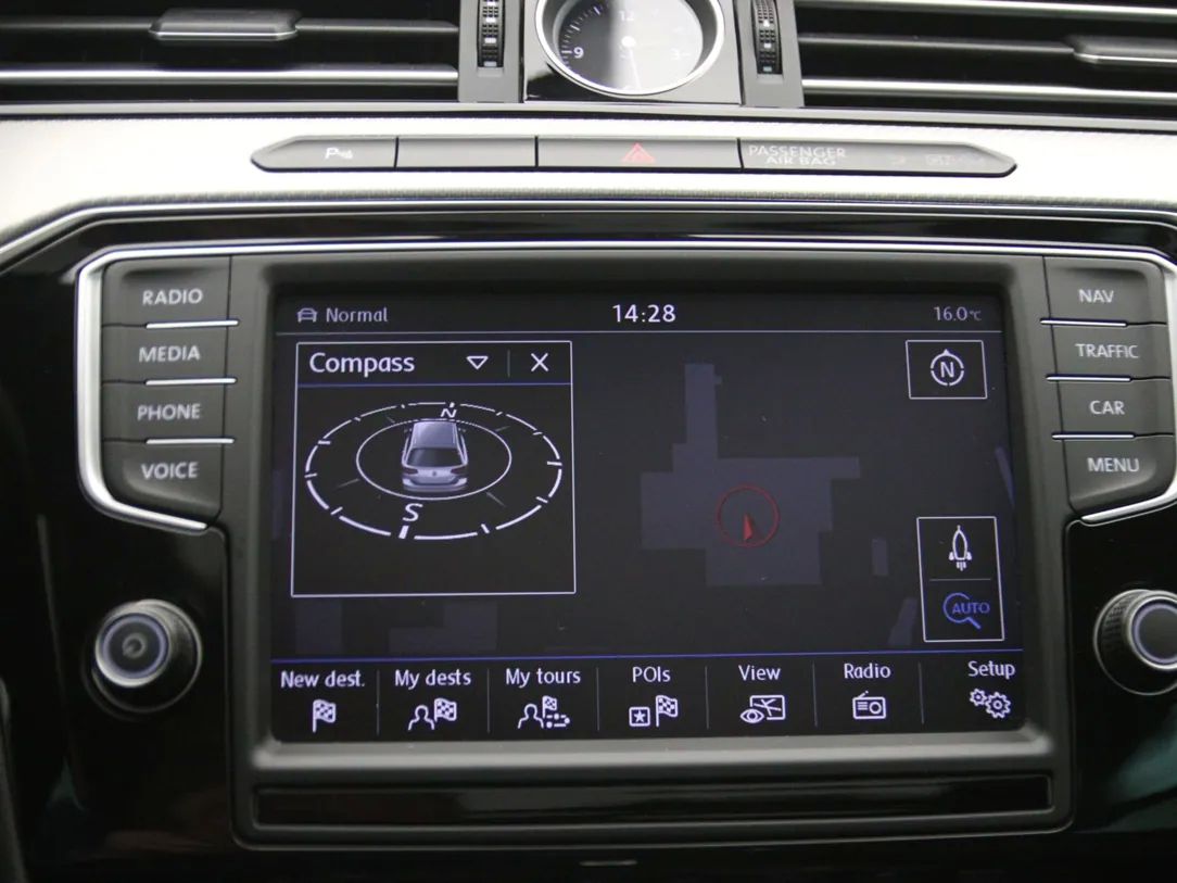 Volkswagen Passat | 23