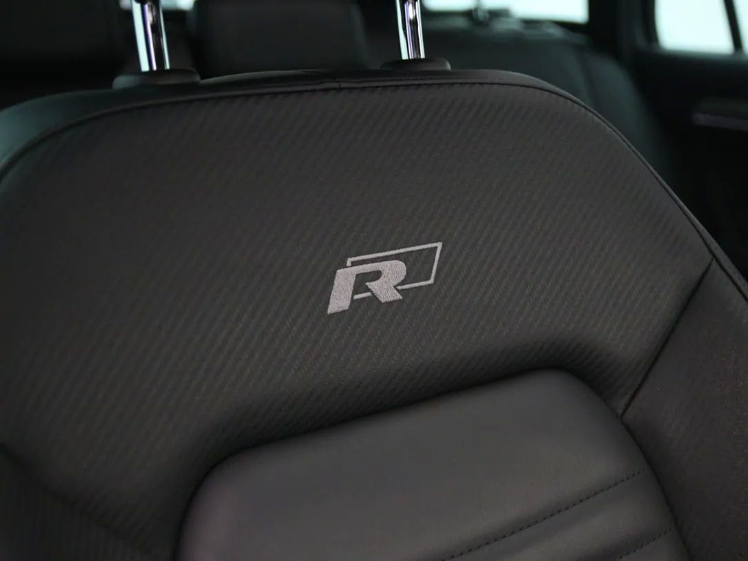 Volkswagen Passat | 38