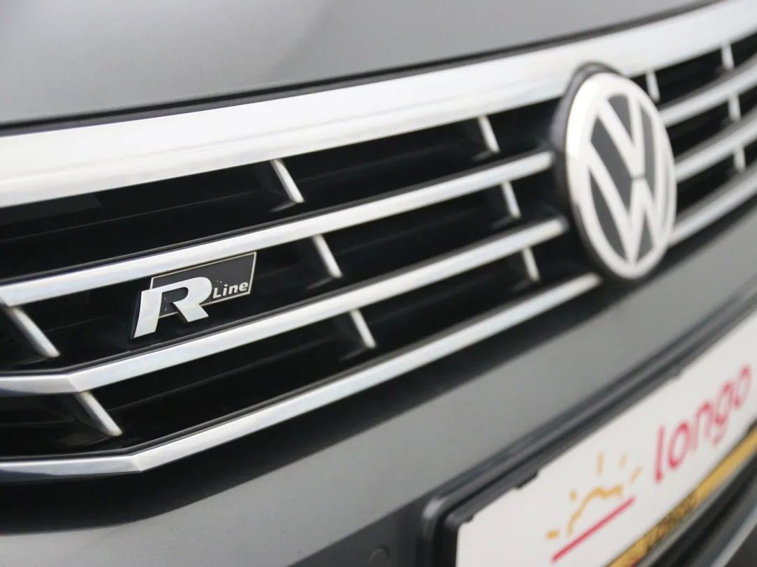 Volkswagen Passat | 37