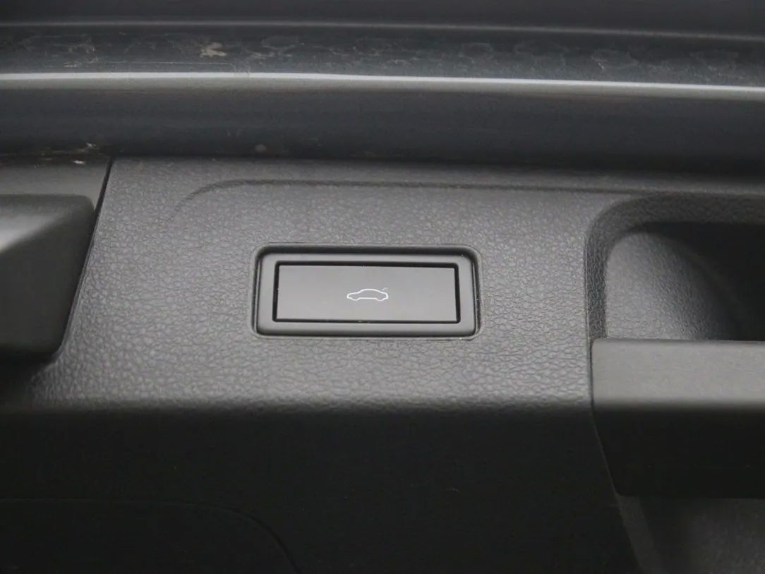 Volkswagen Passat | 42