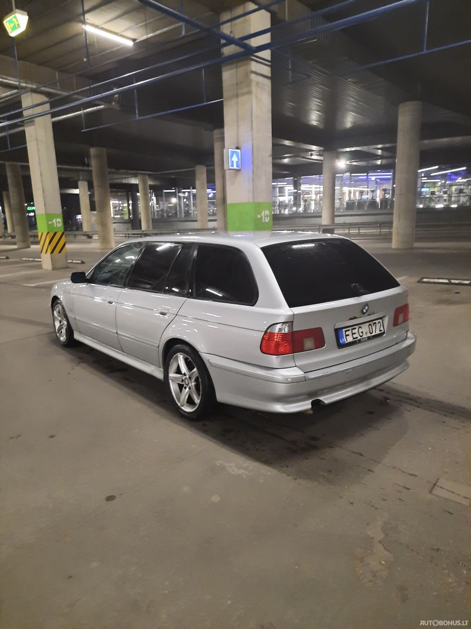 BMW 530 | 4