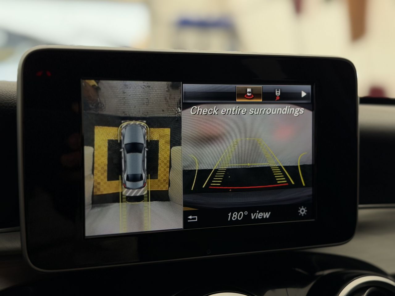 Mercedes-Benz C200 | 21