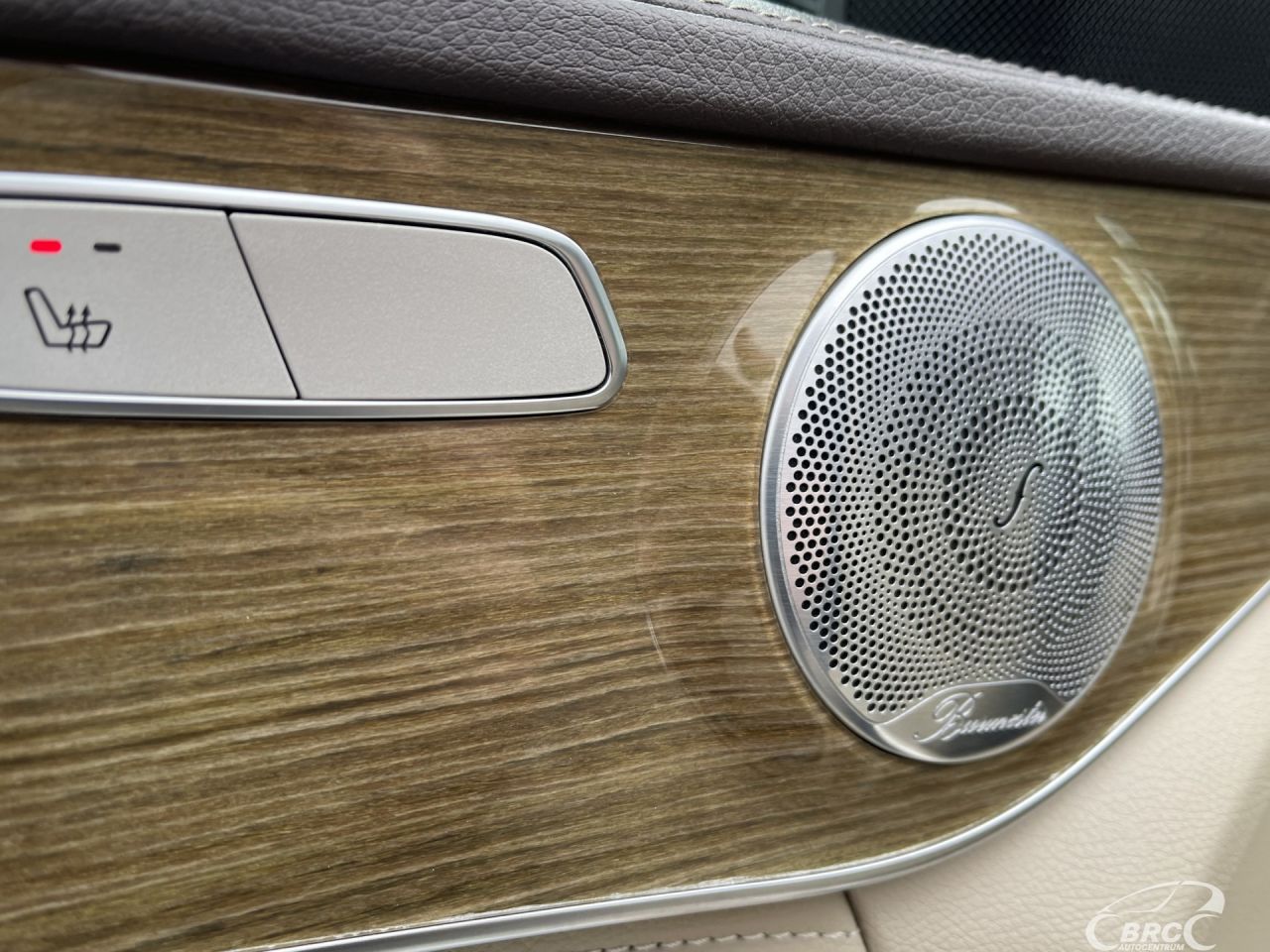 Mercedes-Benz C350 | 16