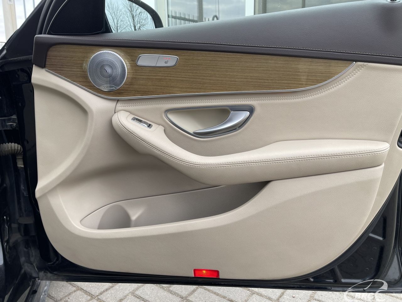 Mercedes-Benz C350 | 3