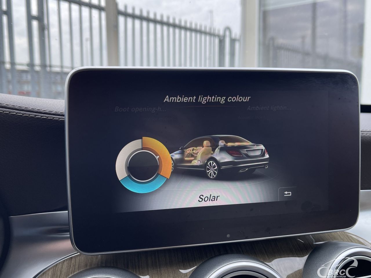 Mercedes-Benz C350 | 30