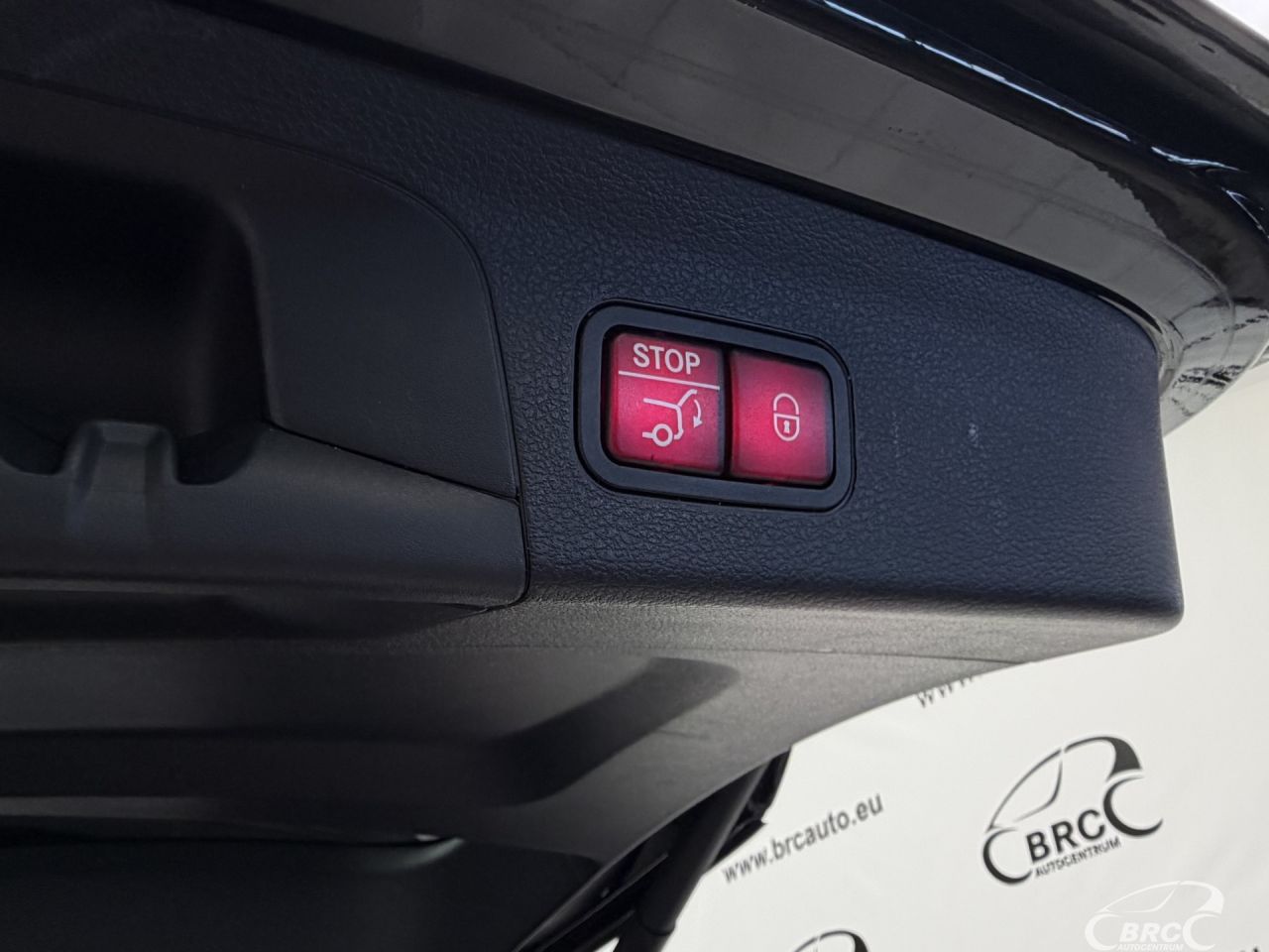 Mercedes-Benz GLS450 | 53