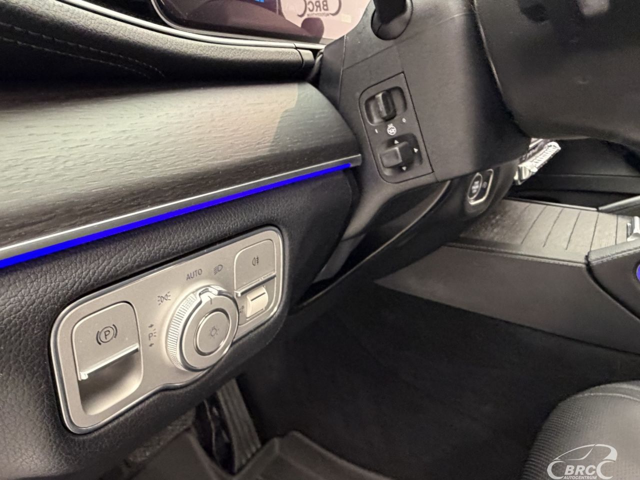 Mercedes-Benz GLS450 | 28