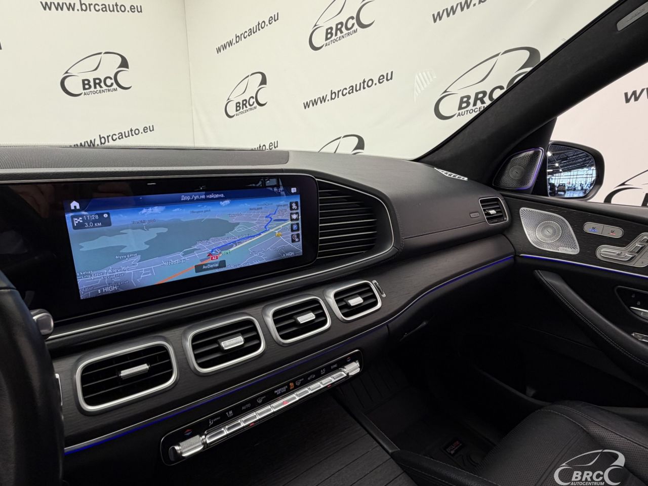 Mercedes-Benz GLS450 | 34