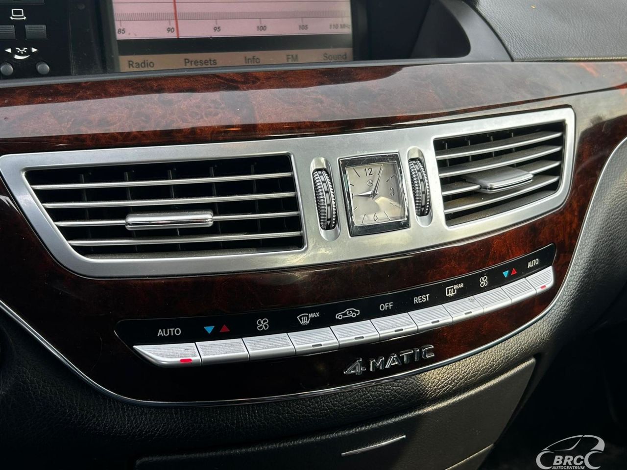 Mercedes-Benz S550 | 17