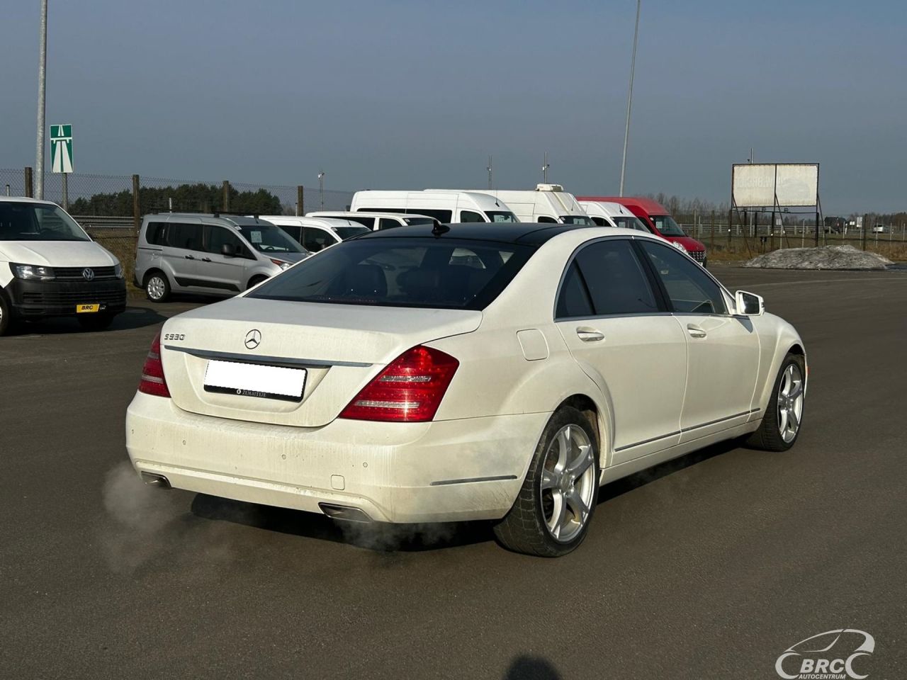 Mercedes-Benz S550 | 1