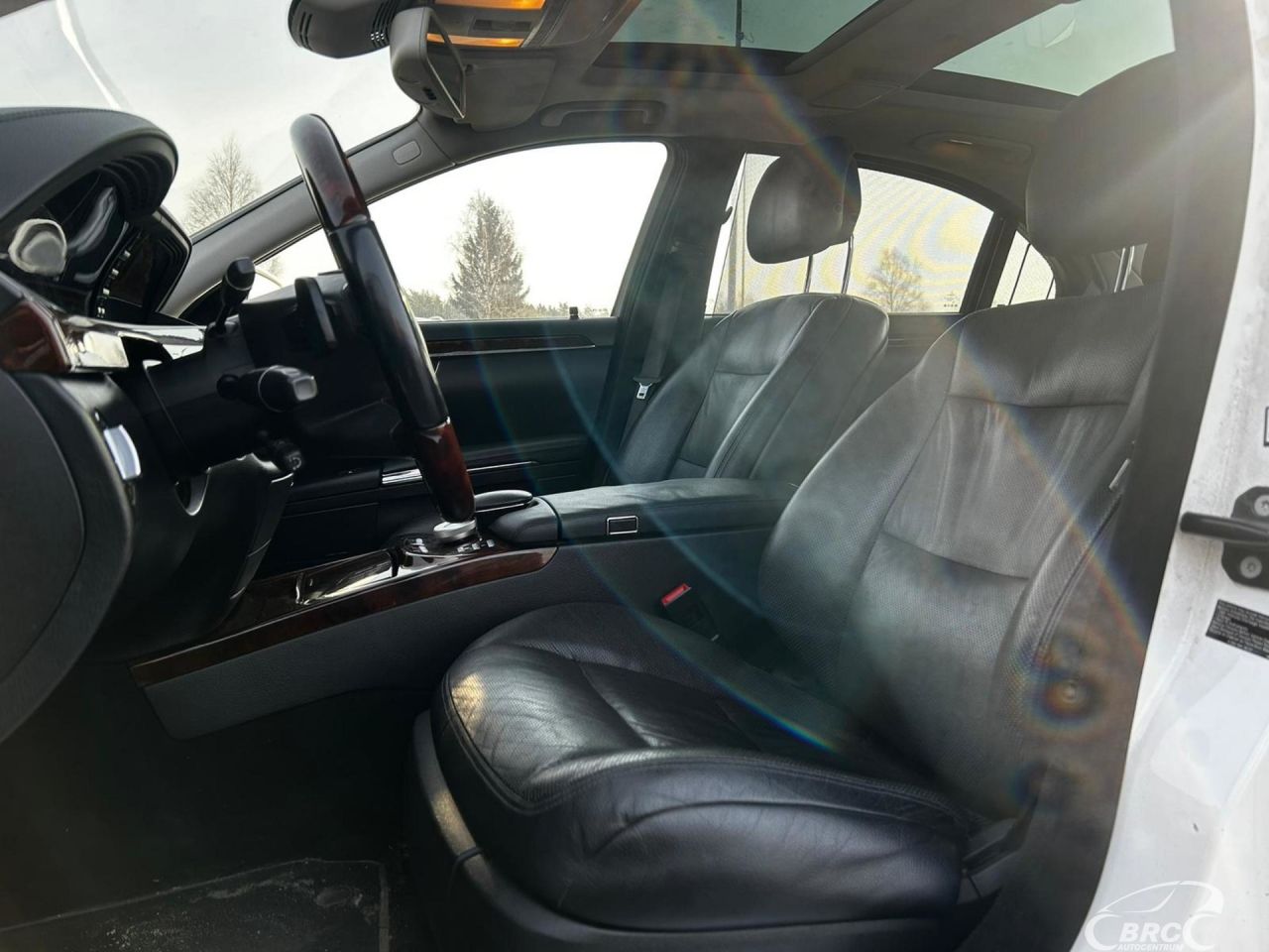 Mercedes-Benz S550 | 7
