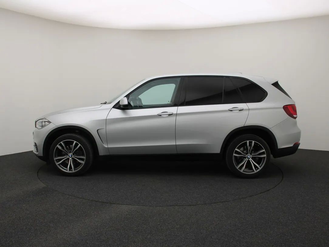 BMW X5 | 5