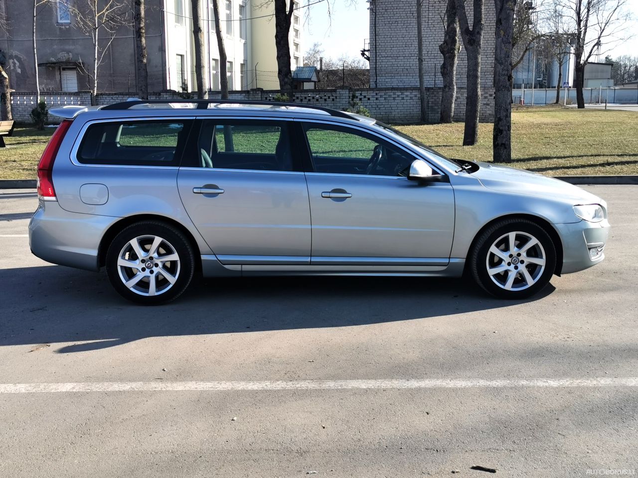 Volvo V70 | 6