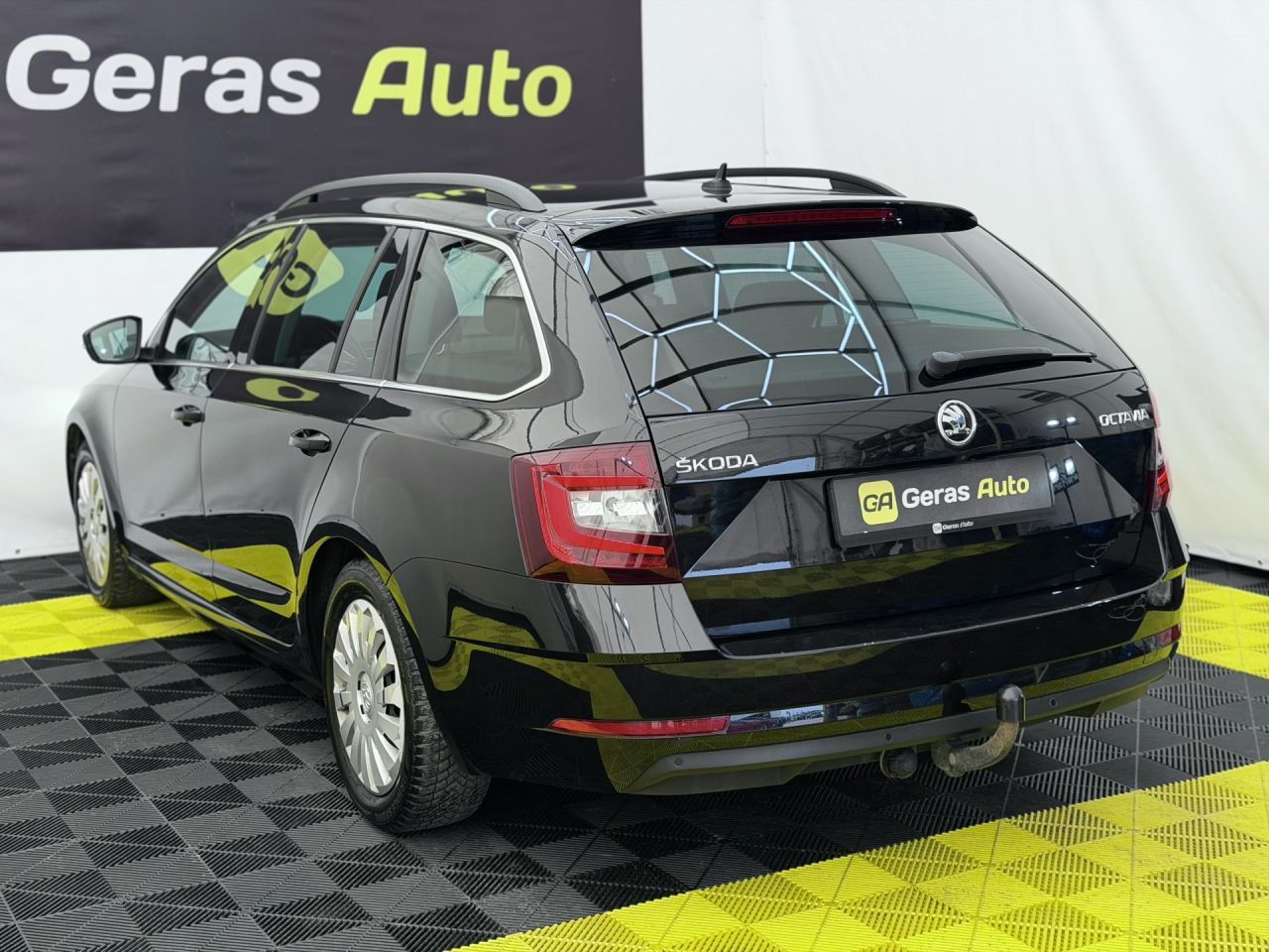 Skoda Octavia | 5