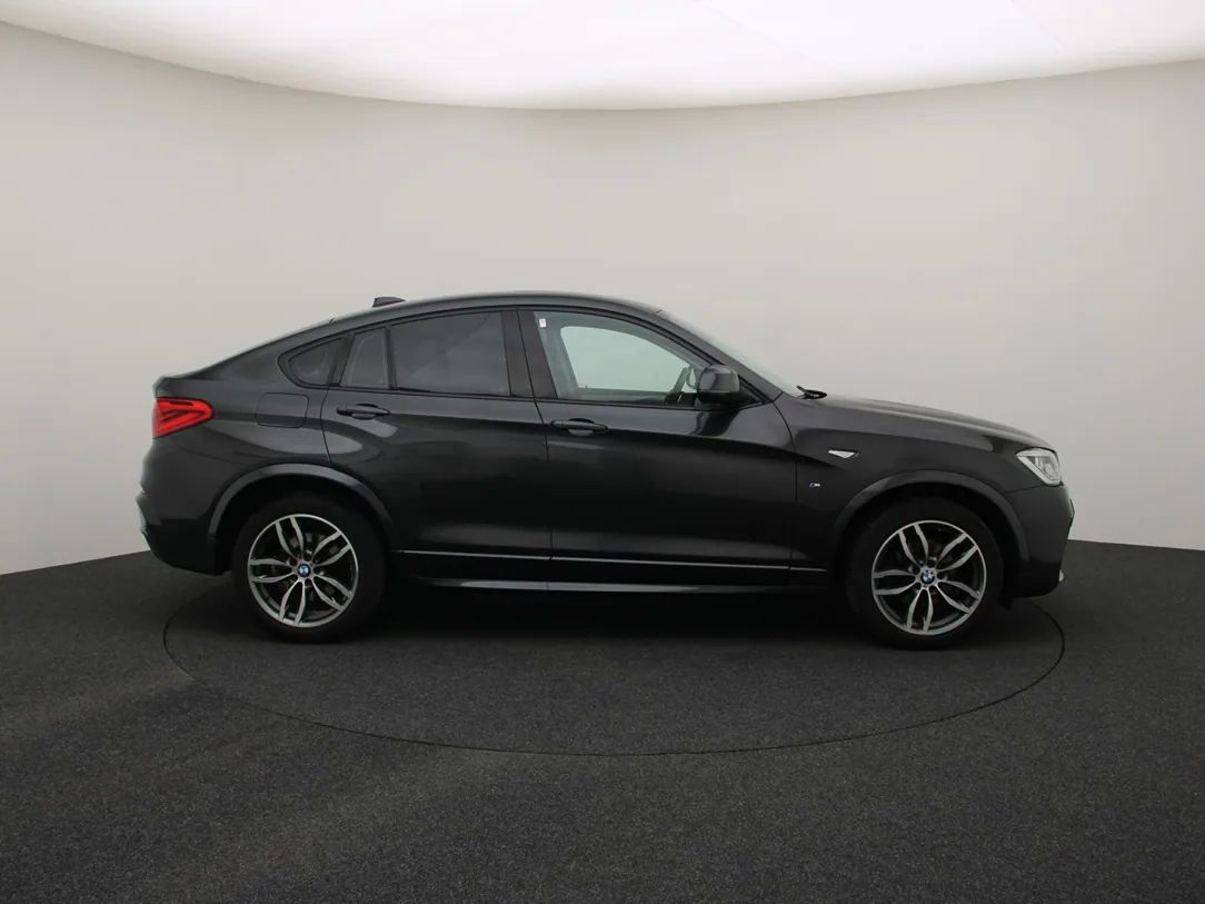 BMW X4 | 8