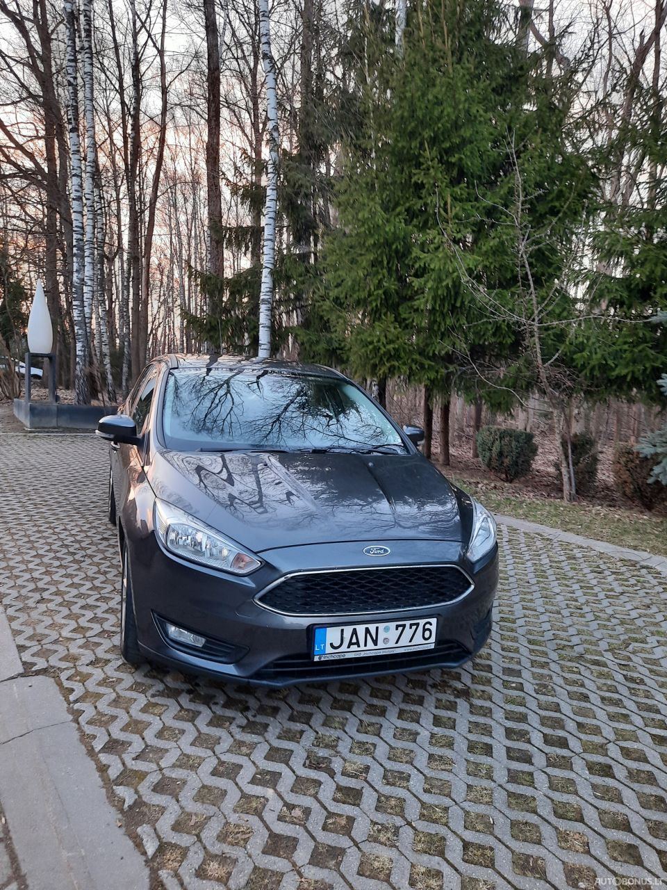 Ford Focus | 10