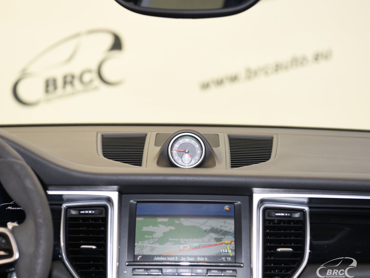Porsche Macan | 15