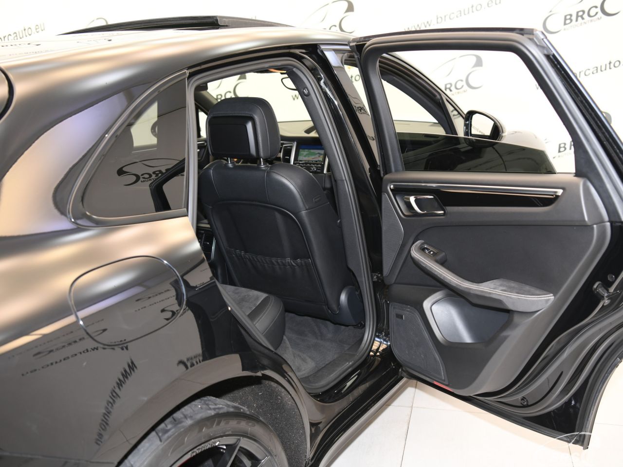 Porsche Macan | 12