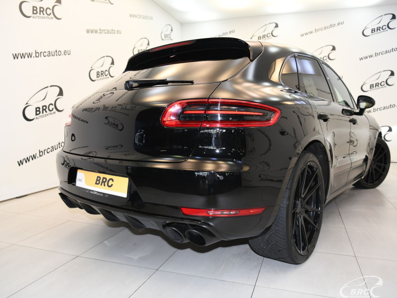 Porsche Macan | 40