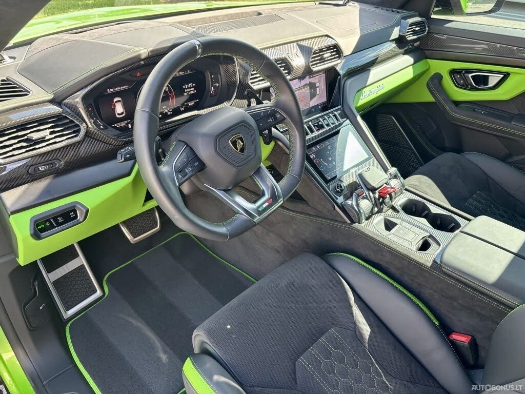 Lamborghini Urus | 1