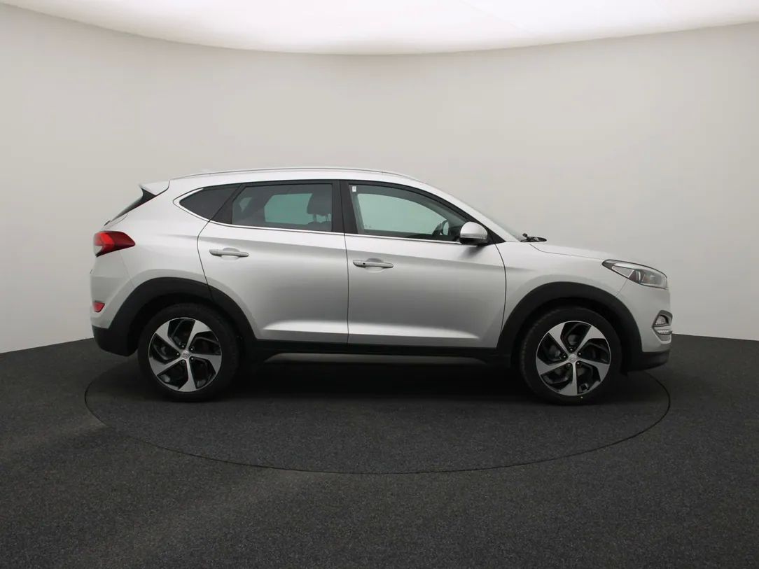 Hyundai Tucson | 8