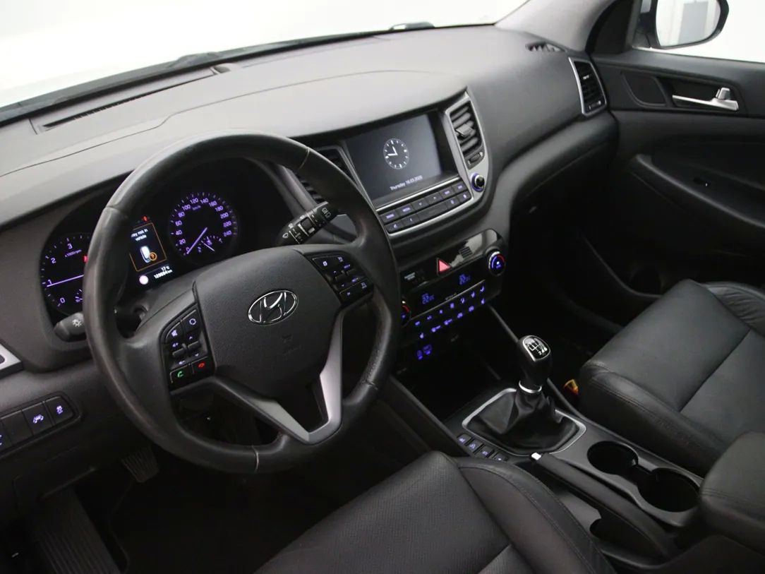 Hyundai Tucson | 15