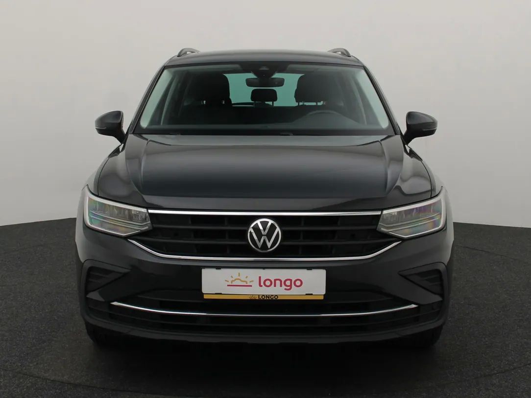 Volkswagen Tiguan | 2