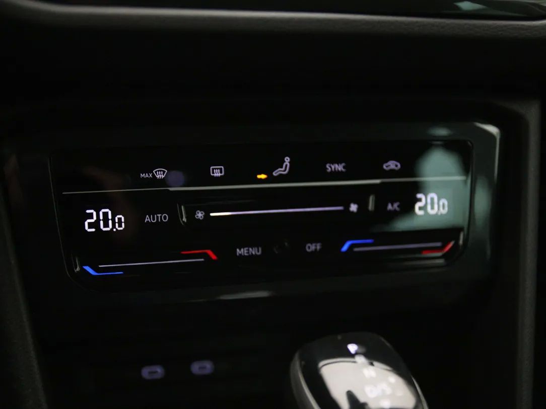 Volkswagen Tiguan | 17