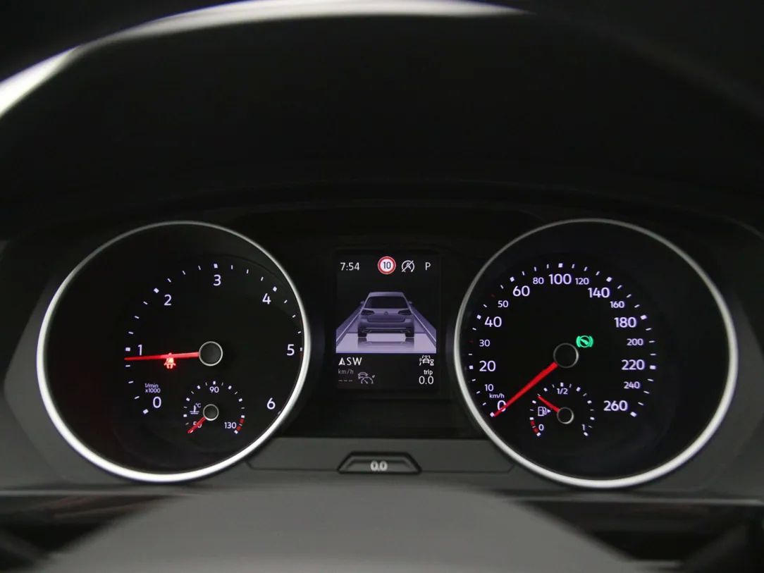 Volkswagen Tiguan | 16