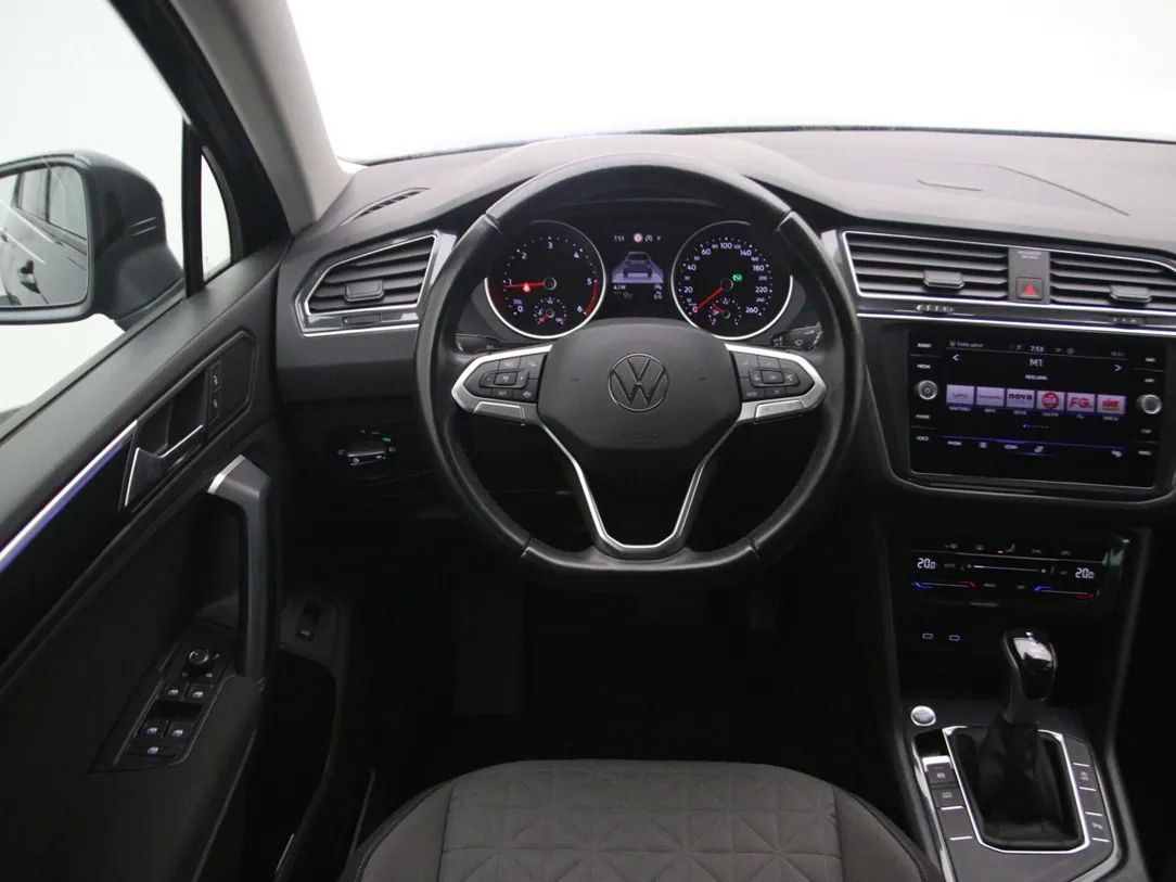 Volkswagen Tiguan | 14