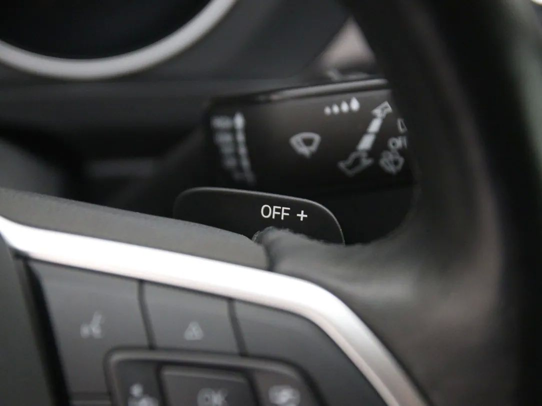 Volkswagen Tiguan | 28