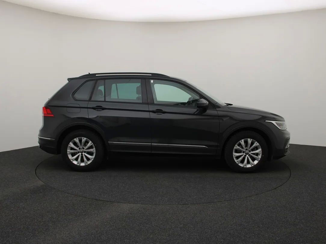 Volkswagen Tiguan | 7