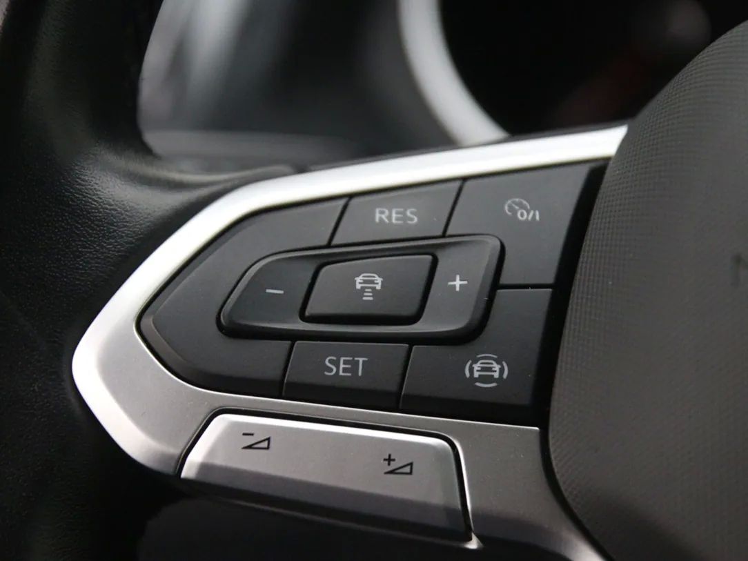 Volkswagen Tiguan | 29