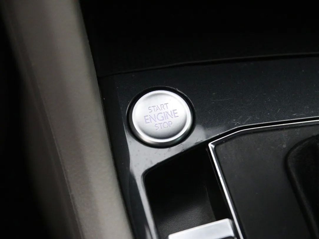 Volkswagen Tiguan | 27