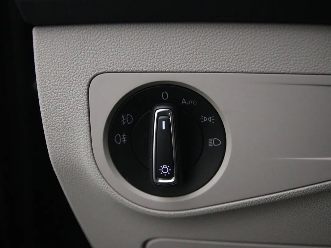 Volkswagen Tiguan | 24