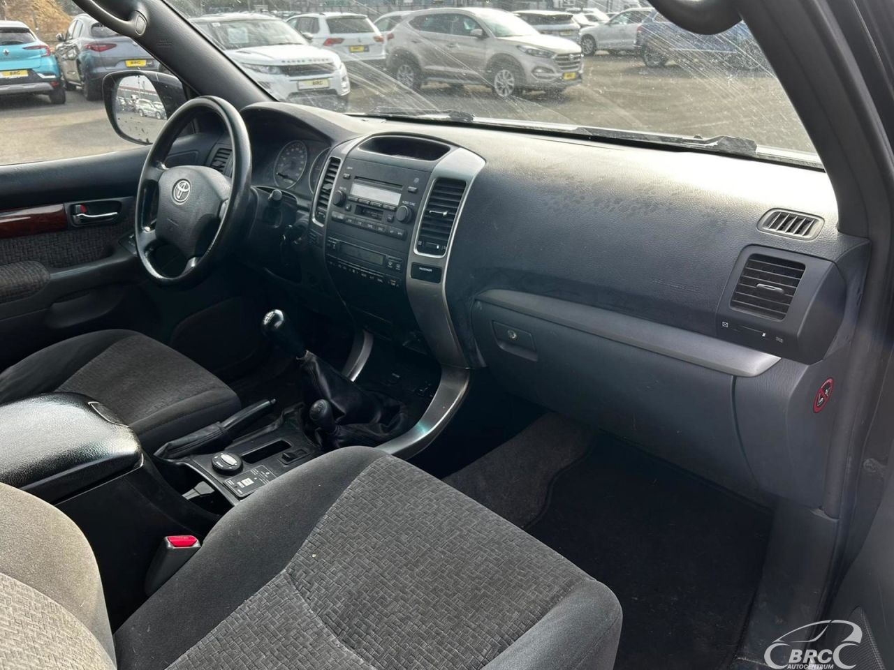 Toyota Land Cruiser | 7