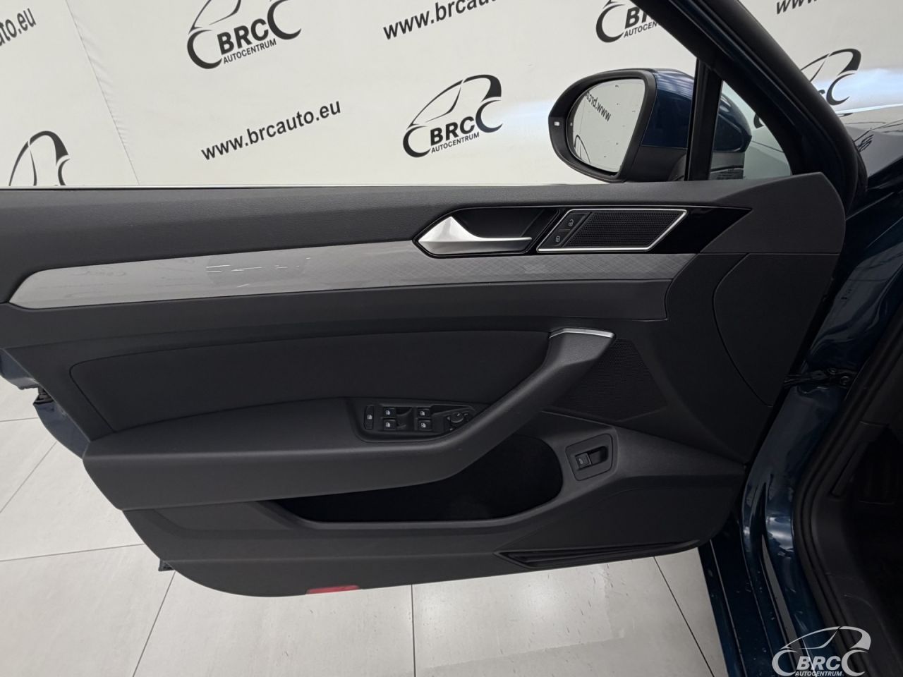 Volkswagen Passat | 19