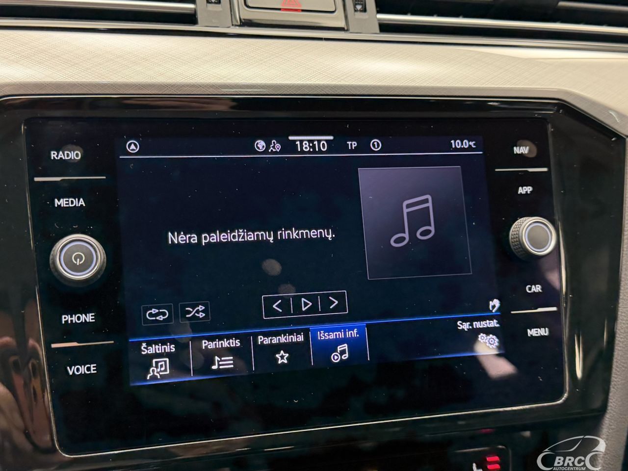 Volkswagen Passat | 33