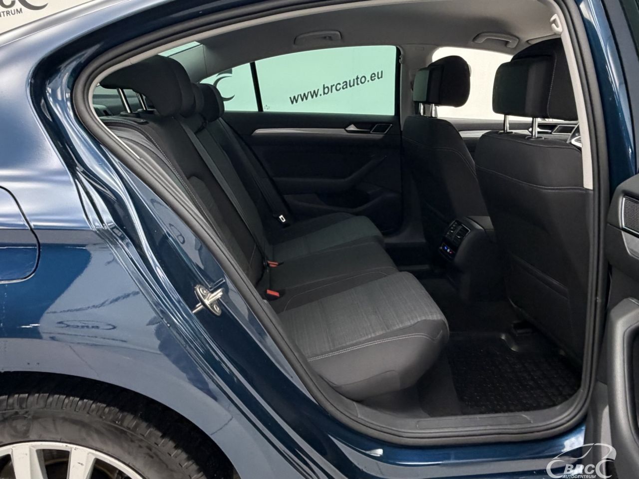 Volkswagen Passat | 8