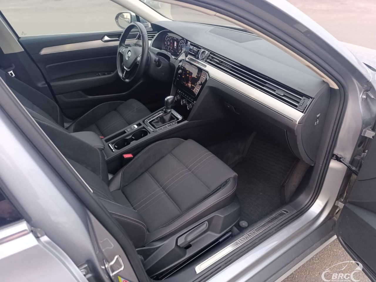 Volkswagen Passat | 10