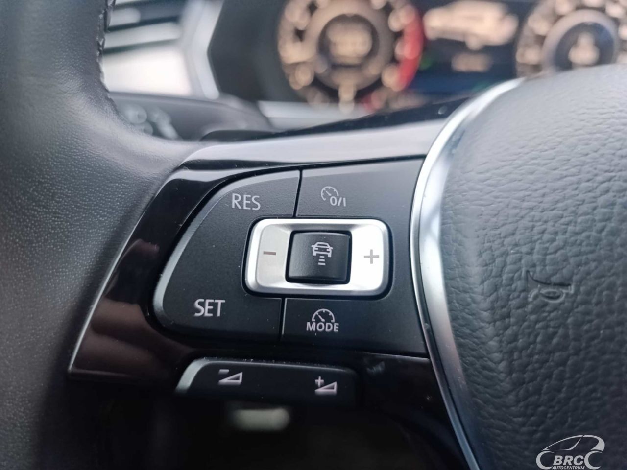 Volkswagen Passat | 14