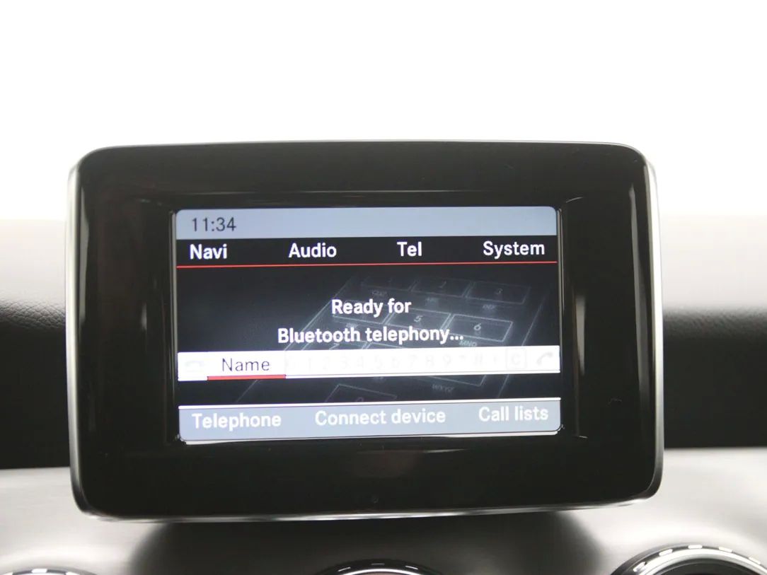 Mercedes-Benz GLA220 | 22