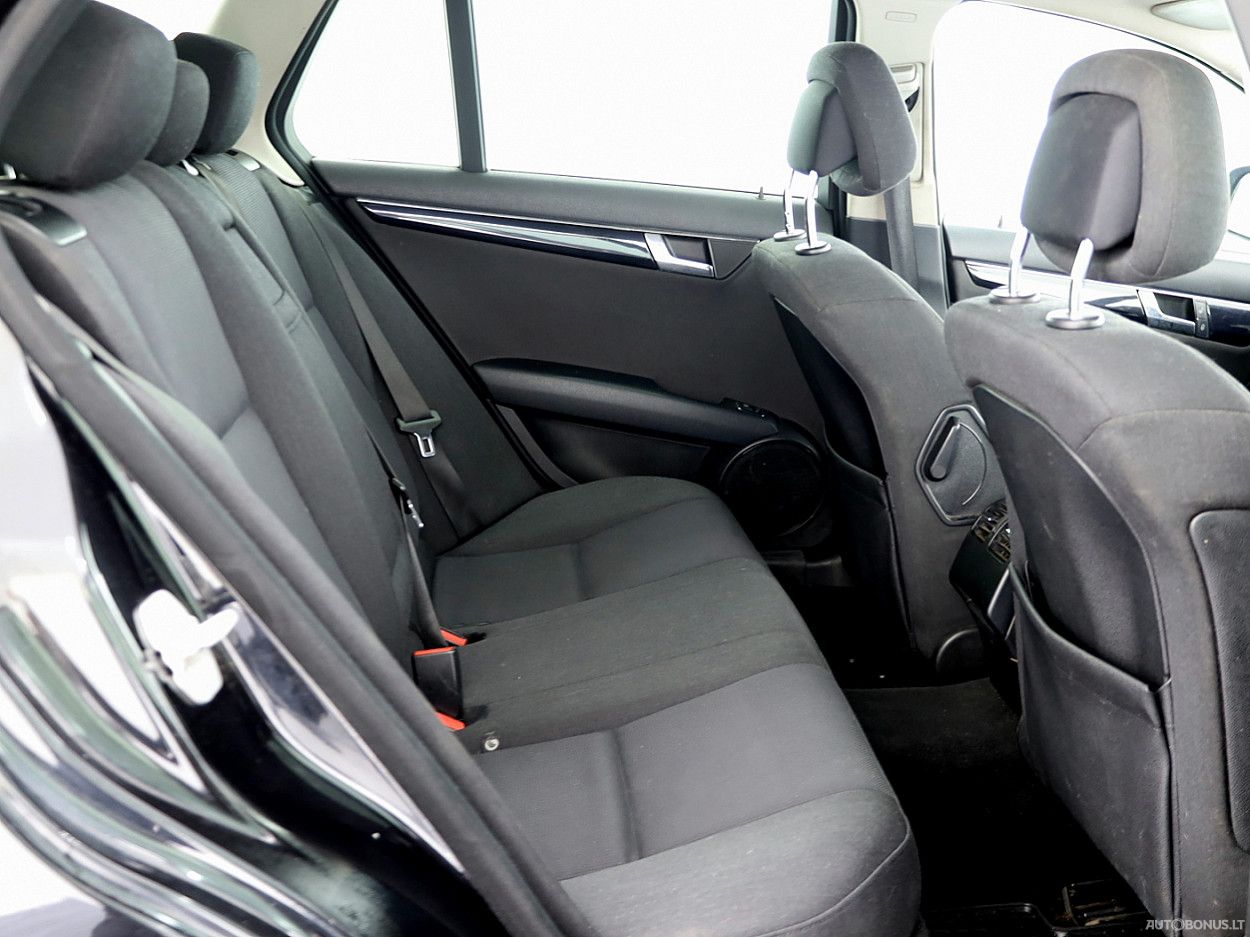 Mercedes-Benz C220 | 6