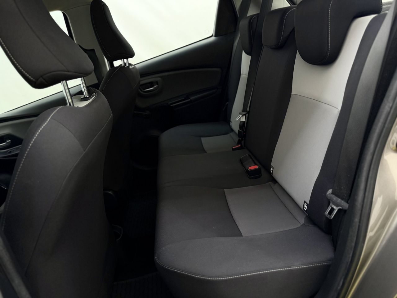 Toyota Yaris | 10