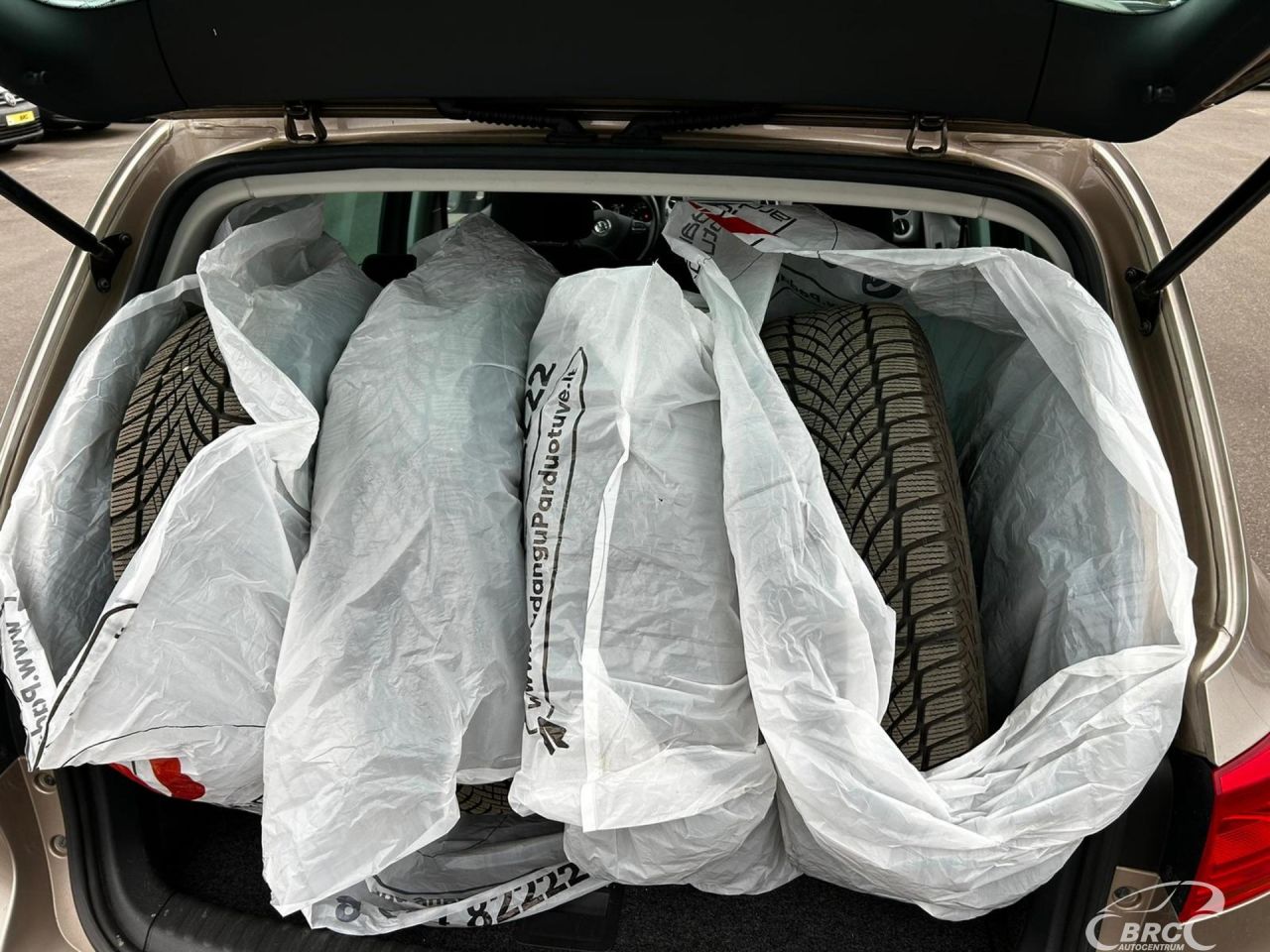 Volkswagen Tiguan | 21