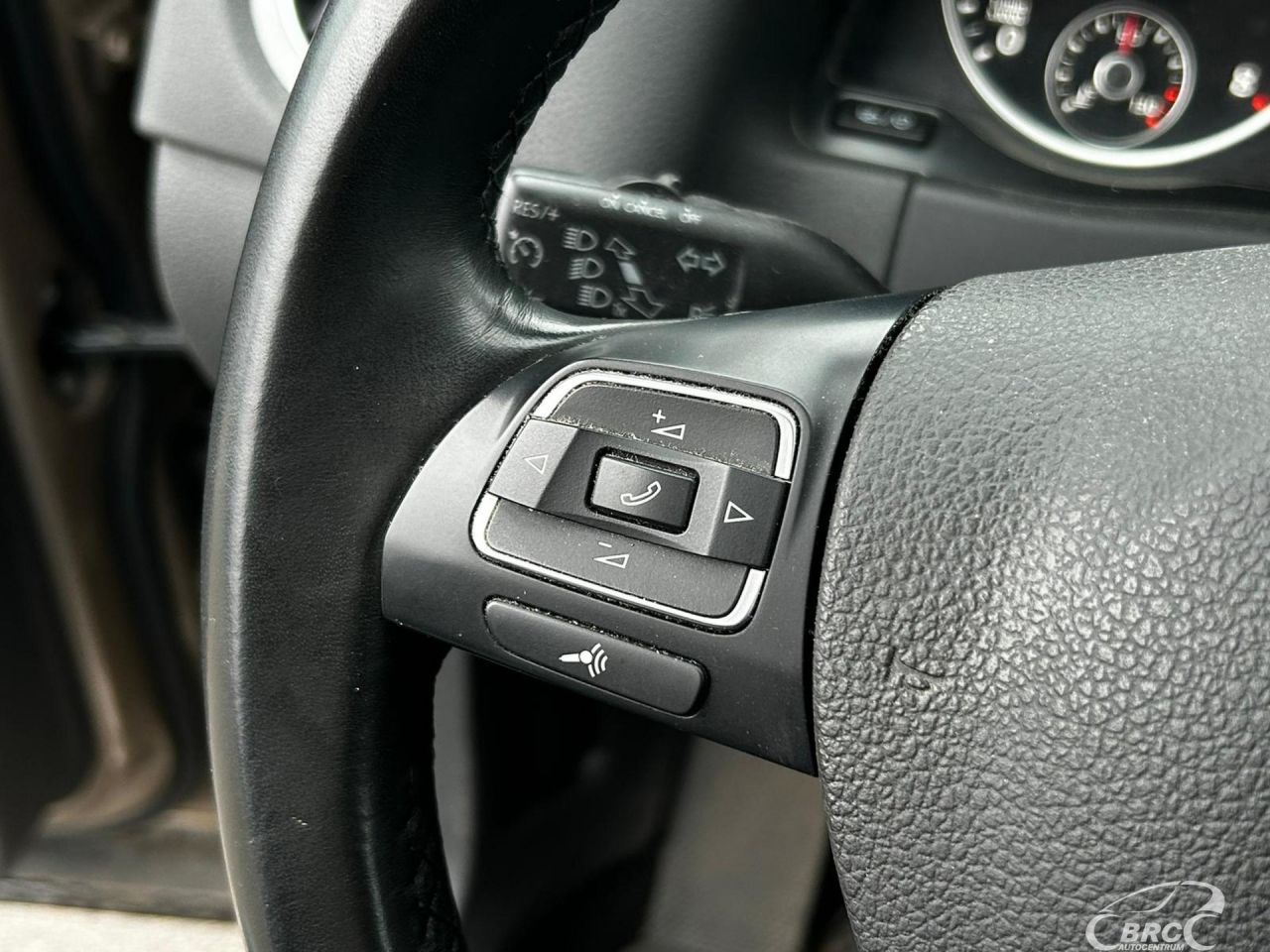 Volkswagen Tiguan | 13