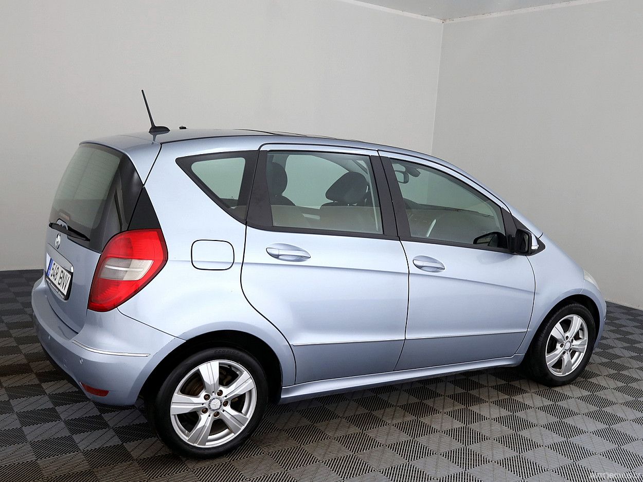 Mercedes-Benz A160 | 2