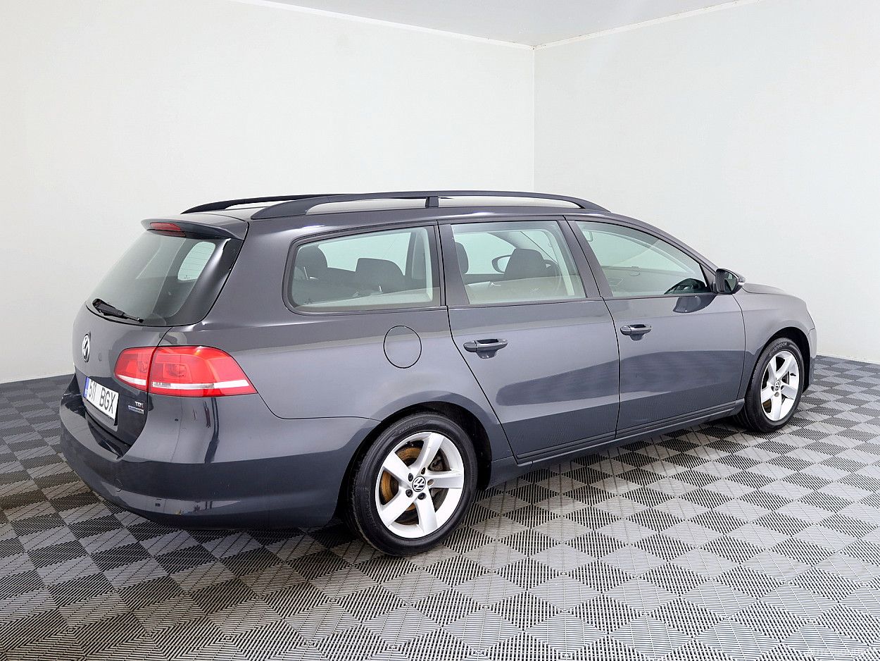 Volkswagen Passat | 2